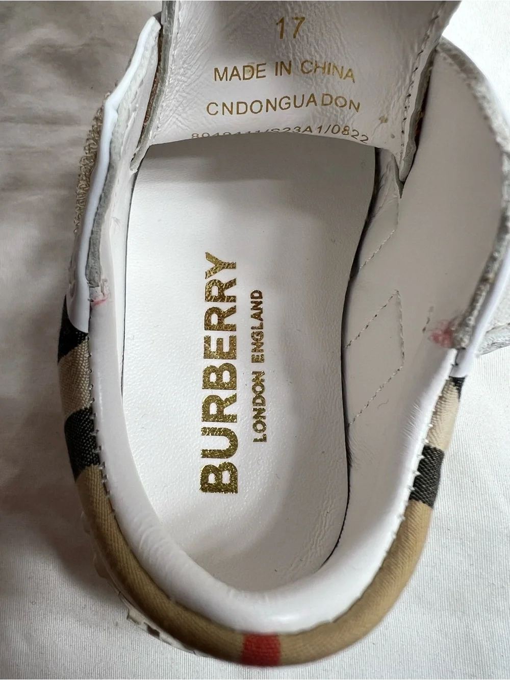 Burberry Newborn Sneaker w/Single Strap